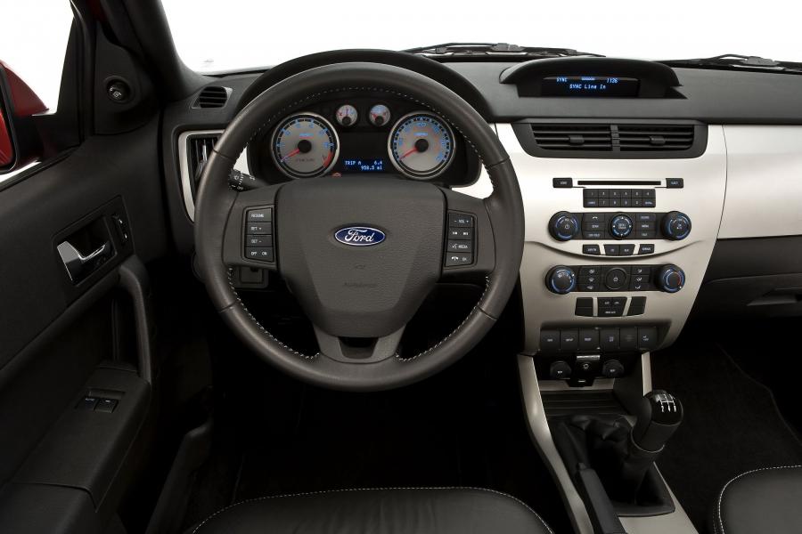  Ford Focus SES Coupe 2009 года  (фото 39 из 39)